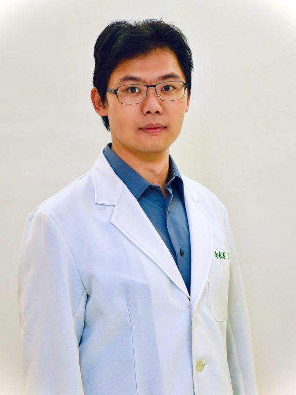 Dr Lee
